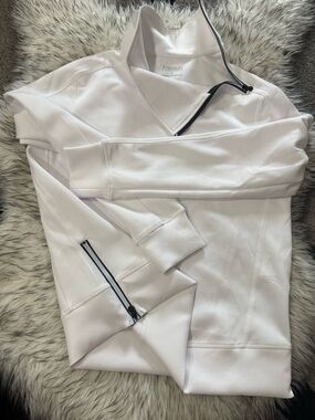 Acegolfs UPF 50+ White Half-Zip Bomber Pullover with Black Trim
